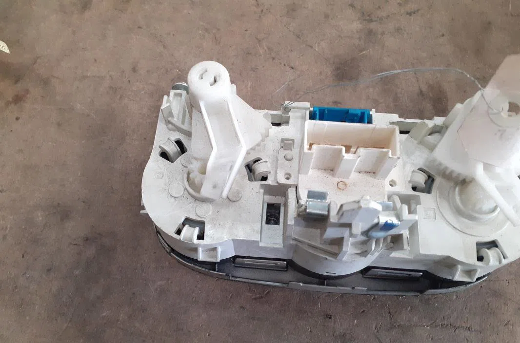 Commande de chauffage Opel CORSA D (S07) 1.3 cdti (l08, l68) (2006-2014) 3 portes occasion