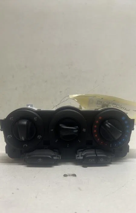 Commande de chauffage Opel CORSA E (X15) 1.3 cdti (08, 68) (2014) occasion — photo 2