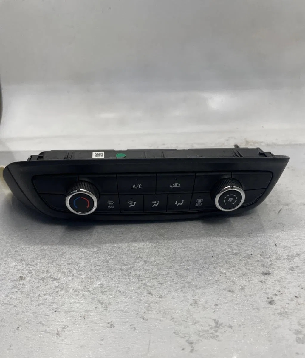Commande de chauffage OPEL CROSSLAND X PHASE 1 occasion — photo 4