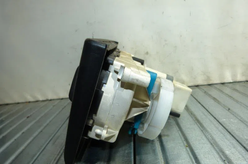 Commande de chauffage OPEL VECTRA B PHASE 1 occasion — photo 2