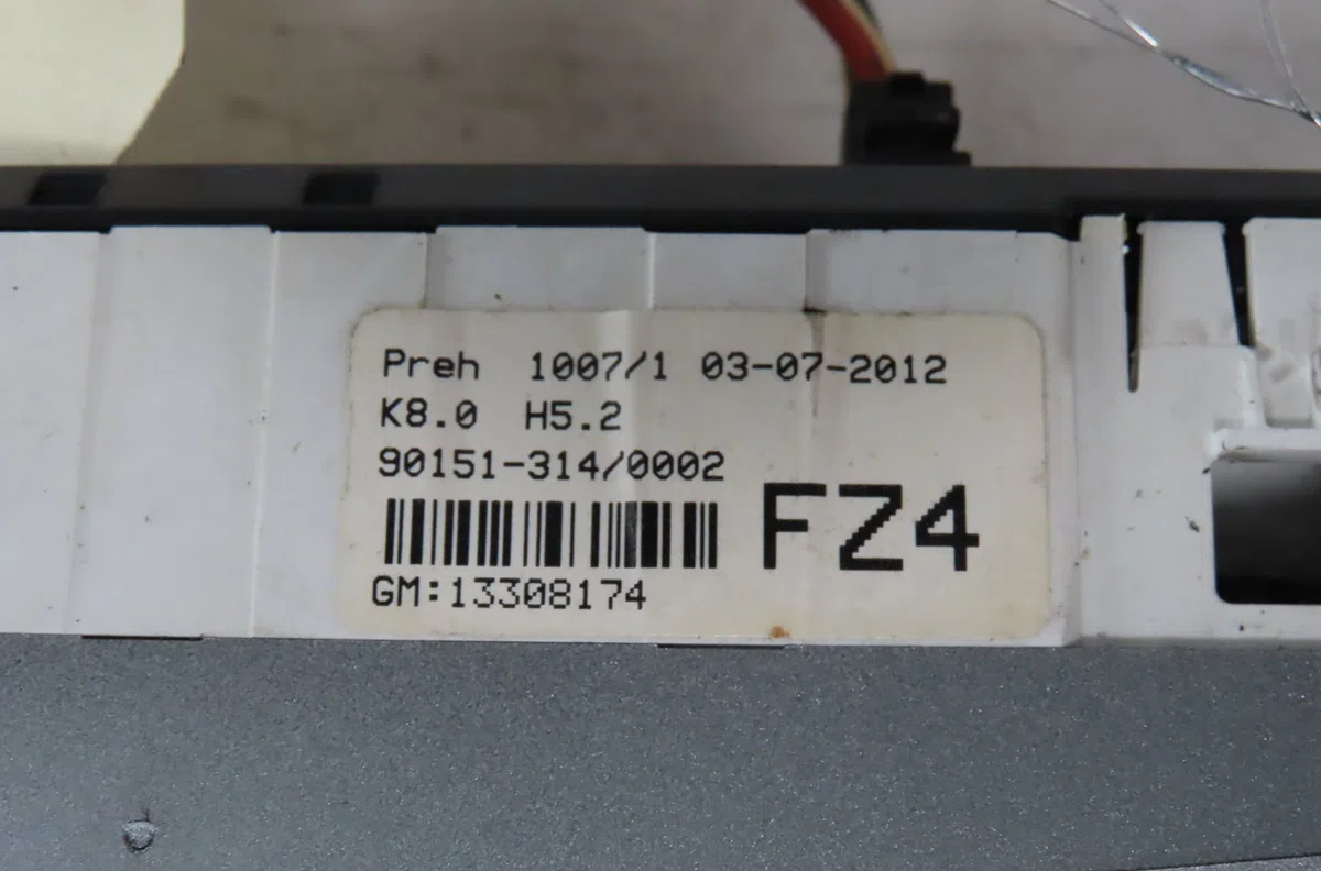 Commande de chauffage Opel ZAFIRA - ZAFIRA FAMILY B (A05) 1.7 cdti (m75) (2008-2015) occasion — photo 2