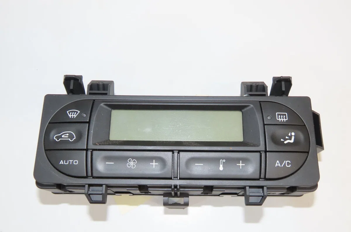 Commande de chauffage Peugeot 1007 (KM_) 1.6 16v (2005) occasion — photo 2