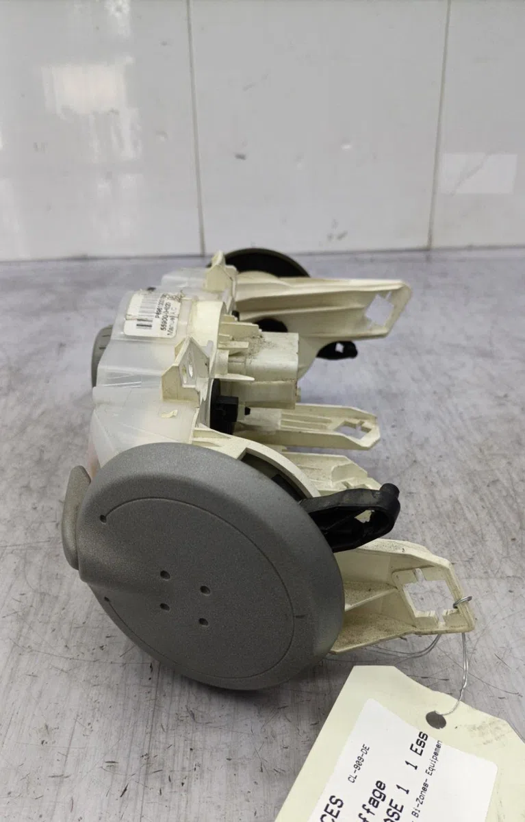 Commande de chauffage PEUGEOT 107 PHASE 1 occasion — photo 3