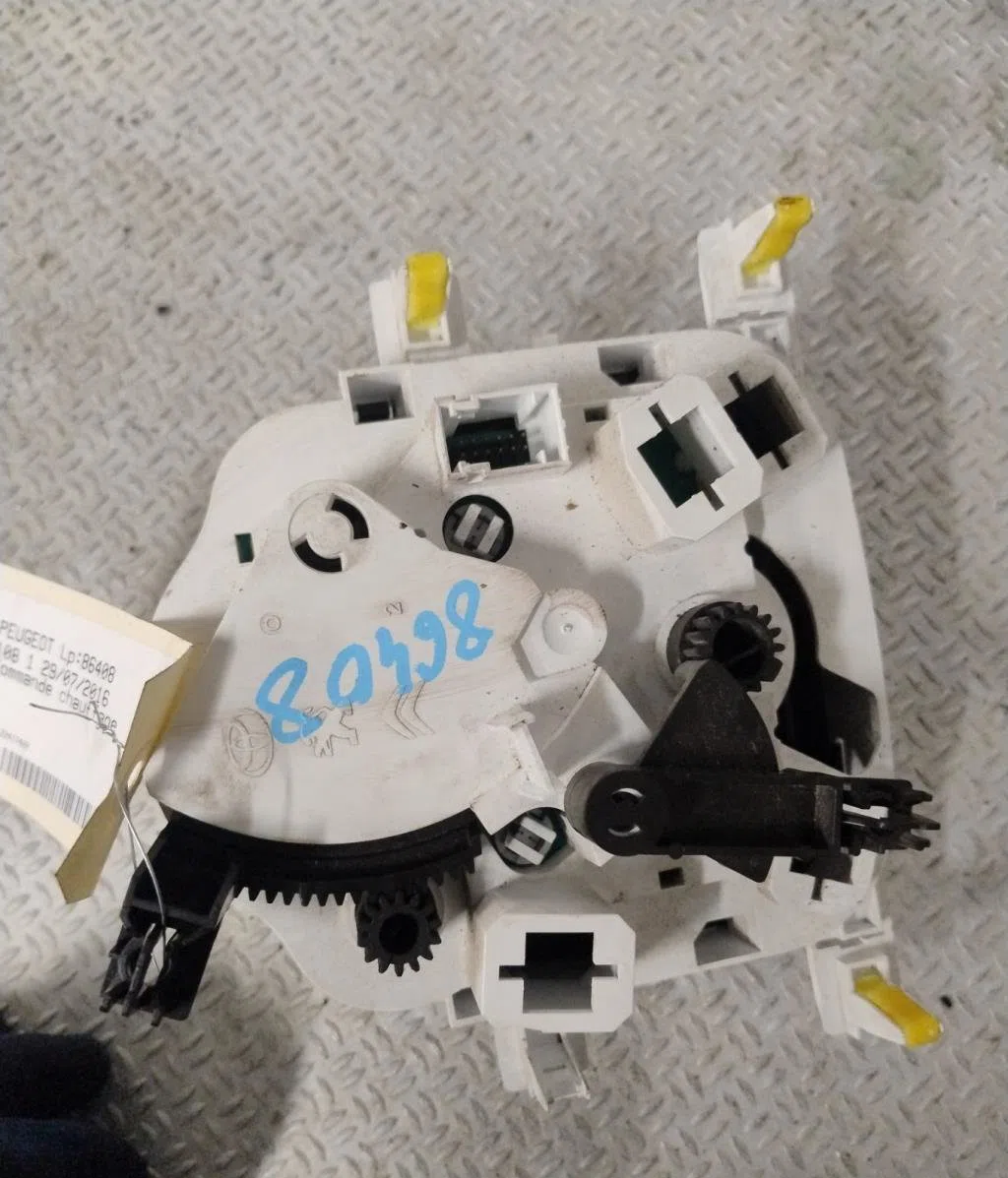 Commande de chauffage PEUGEOT 108  108 occasion — photo 2