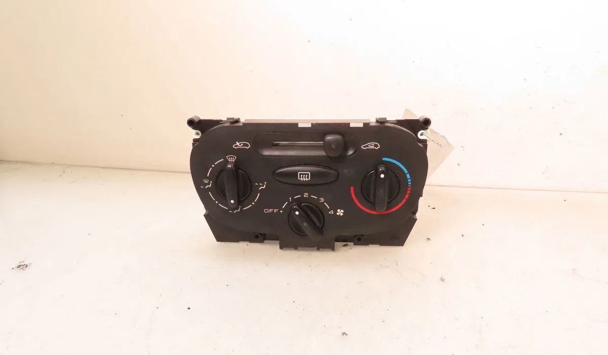 Commande de chauffage PEUGEOT 206 2004 occasion — photo 2