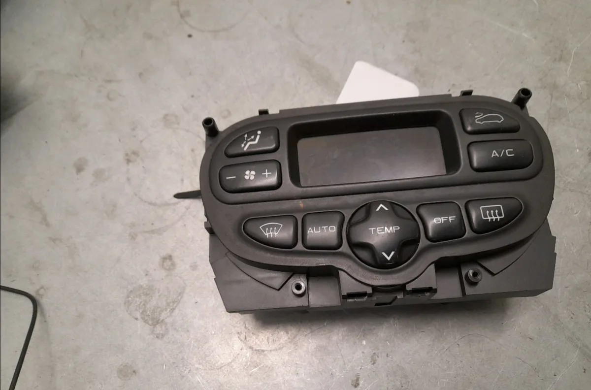 Commande de chauffage Peugeot 206 CC (2D) 2.0 s16 (2000-2007) occasion
