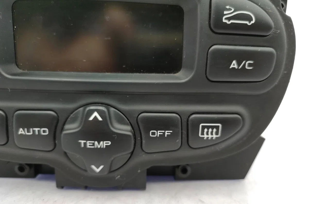 Commande de chauffage PEUGEOT 206 PHASE 2 BREAK occasion — photo 2