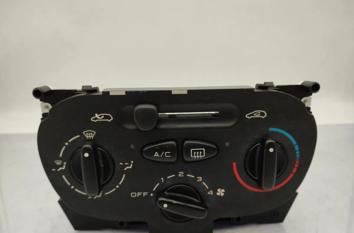 Commande de chauffage PEUGEOT 206 PHASE 2 occasion — photo 3
