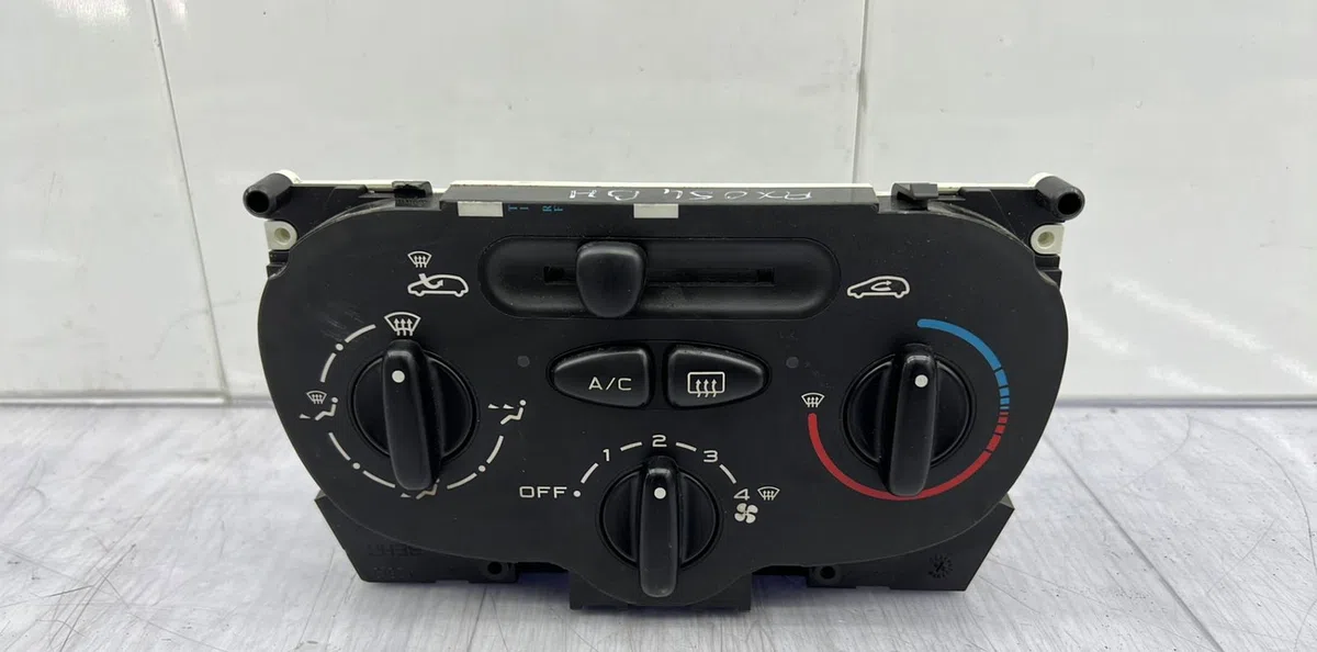 Commande de chauffage PEUGEOT 206 PHASE 2 occasion — photo 3