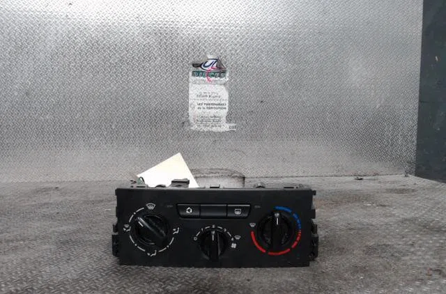 Commande de chauffage PEUGEOT 207  207 PHASE 1 occasion — photo 2