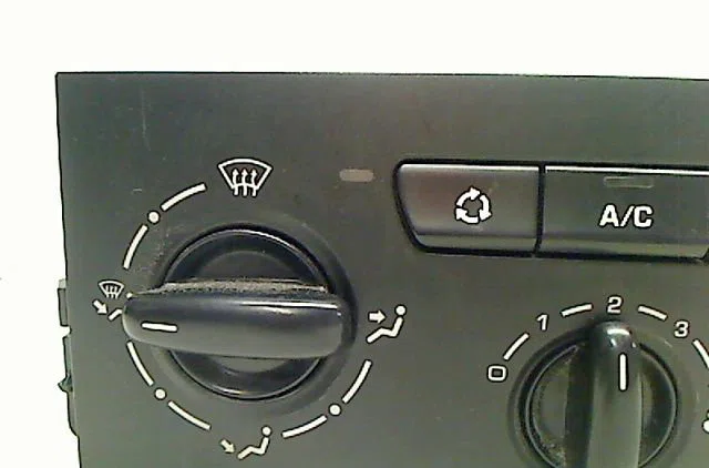 Commande de chauffage Peugeot 207-207 (WA_, WC_) 1.6 hdi (2006-2013) 5 portes occasion