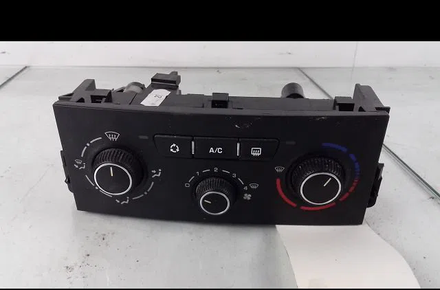 Commande de chauffage Peugeot 207-207 (WA_, WC_) 1.6 hdi (2006-2013) 5 portes occasion