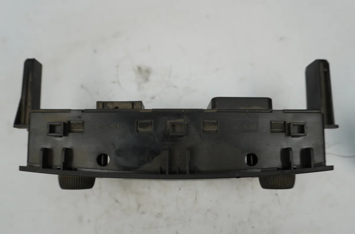 Commande de chauffage Peugeot 207 SW (WK_) 1.6 hdi (2007-2012) 5 portes occasion