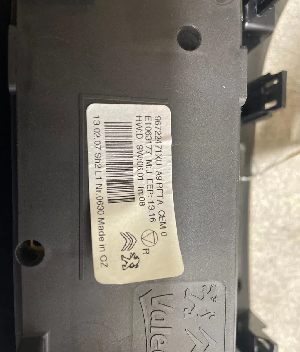 Commande de chauffage Peugeot 208 I (CA_, CC_) 1.4 hdi (2012) 3 portes occasion — photo 2