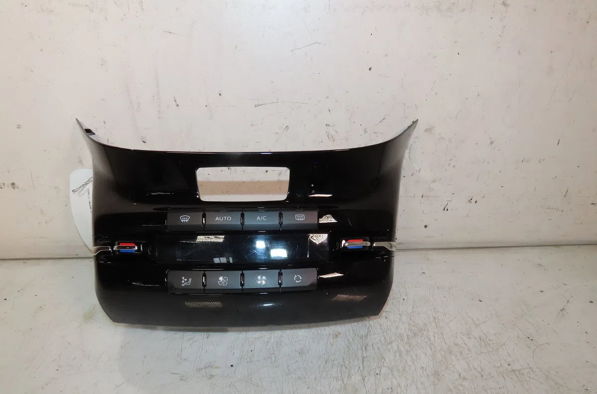 Commande de chauffage Peugeot 208 I (CA_, CC_) 1.6 hdi - bluehdi 75 (2013) 5 portes occasion — photo 3