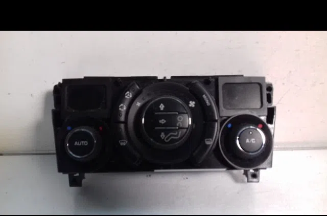 Commande de chauffage Peugeot 3008 Monospace (0U_) 2.0 hdi hybrid4 (2011-2016) 5 portes occasion — photo 4