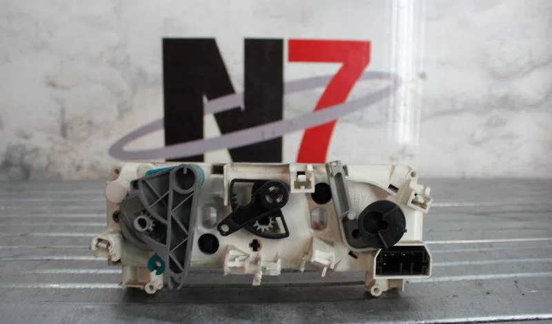 Commande de chauffage PEUGEOT 306 PHASE 1 occasion — photo 2