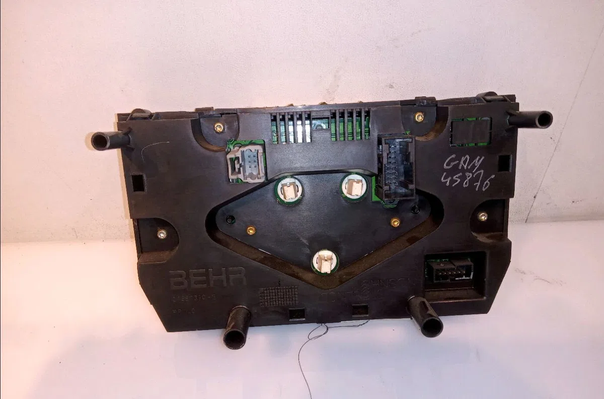 Commande de chauffage Peugeot 307 (3A-C) 2.0 16v (2000-2005) occasion — photo 2