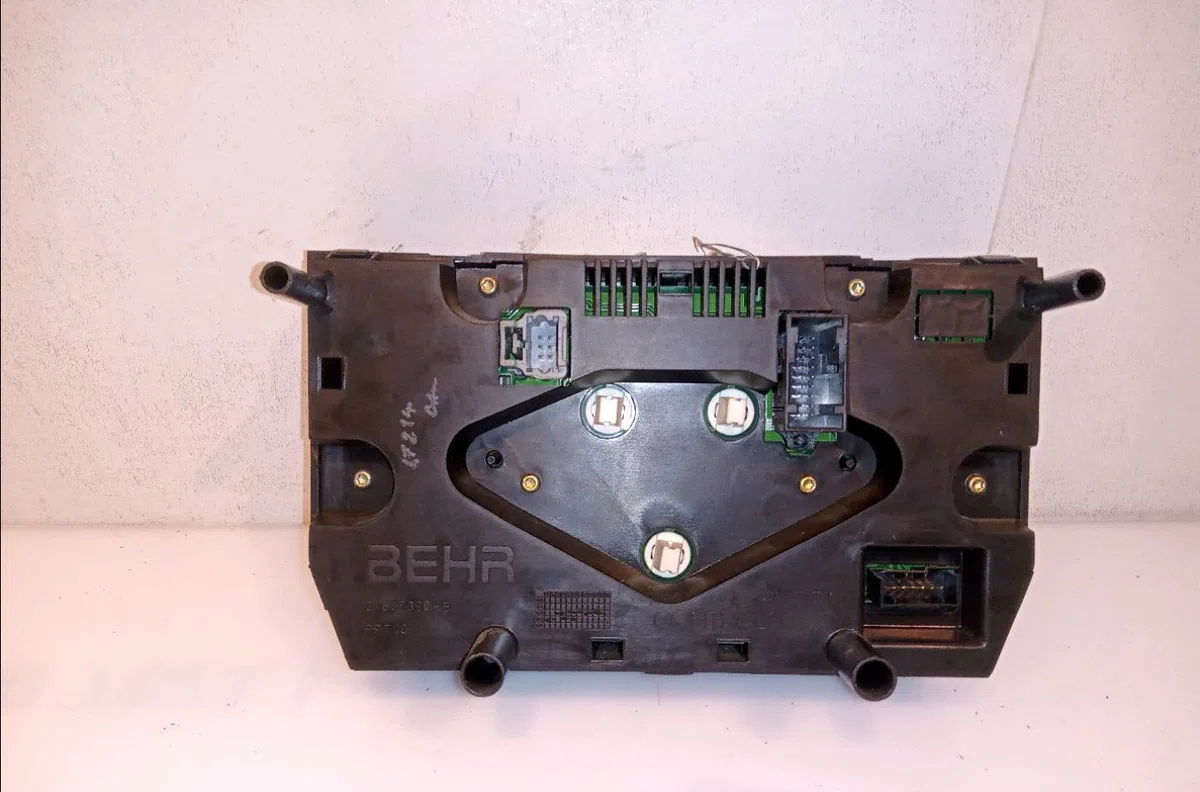 Commande de chauffage Peugeot 307 (3A-C) 2.0 hdi 110 (2000-2007) occasion