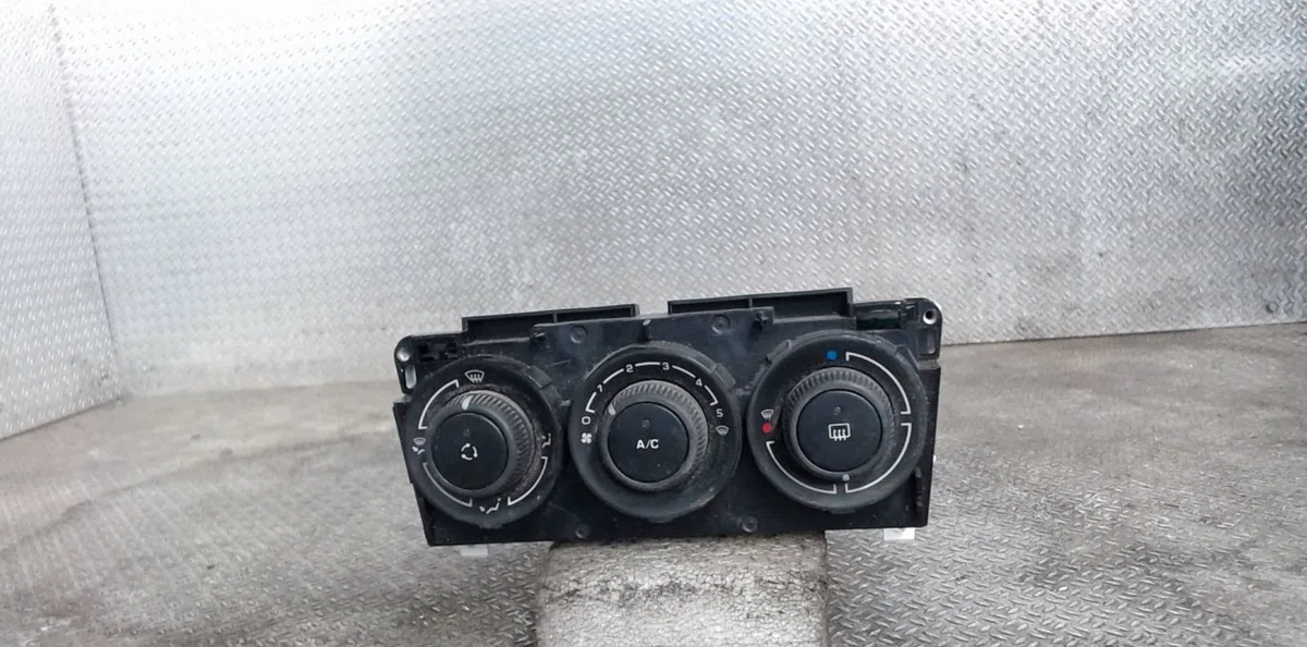Commande de chauffage PEUGEOT 308 1  308 1 PHASE 1 occasion — photo 2