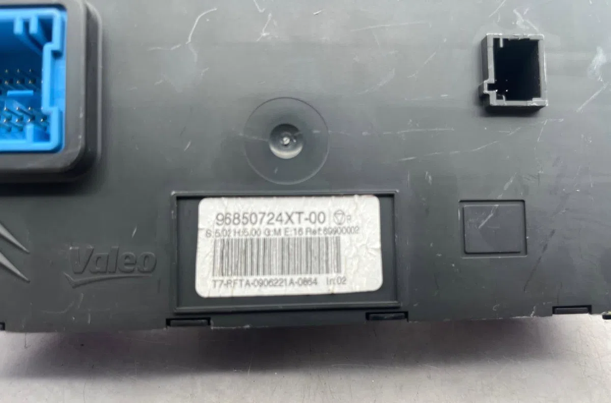 Commande de chauffage PEUGEOT 308 1 PHASE 1 occasion — photo 2