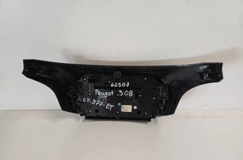 Commande de chauffage PEUGEOT 308 2 PHASE 1 occasion — photo 2