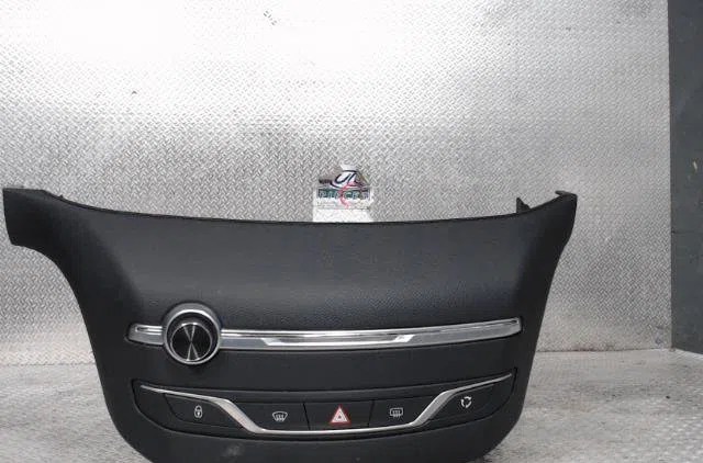 Commande de chauffage PEUGEOT 308 2 PHASE 2 occasion — photo 2