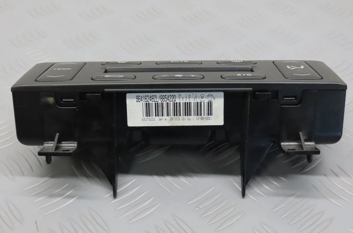 Commande de chauffage Peugeot 406 Break (8E-F) 2.0 hdi 110 (1999-2004) 5 portes occasion — photo 3