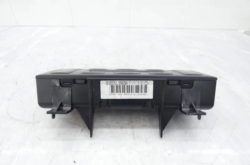 Commande de chauffage PEUGEOT 406 COUPE occasion — photo 2