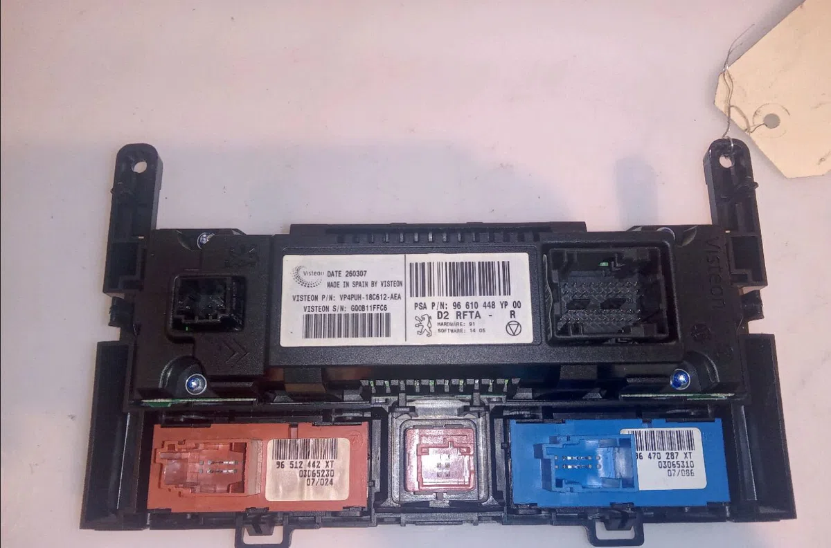 Commande de chauffage Peugeot 407 (6D_) 1.6 hdi 110 (6d9hzc, 6d9hyc) (2004-2010) occasion — photo 2