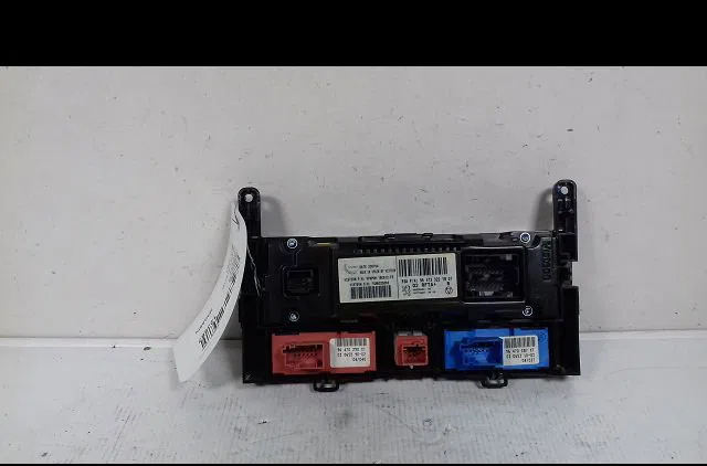Commande de chauffage Peugeot 407 (6D_) 2.0 (6drfnb, 6drfne) (2004-2005) occasion — photo 3