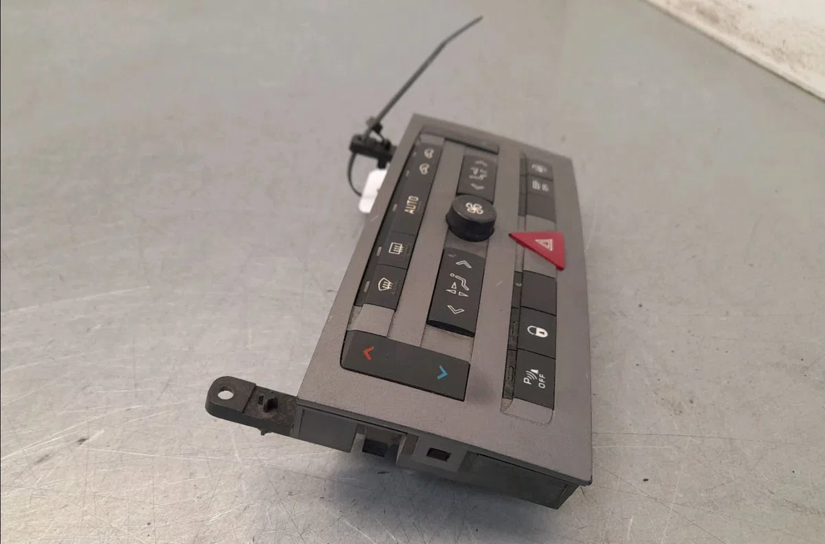 Commande de chauffage PEUGEOT 407 occasion — photo 2