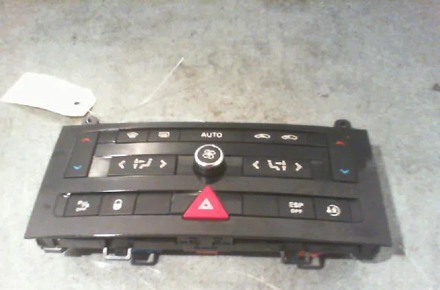 Commande de chauffage PEUGEOT 407 Phase 1 04-2004--07-2008 occasion — photo 3