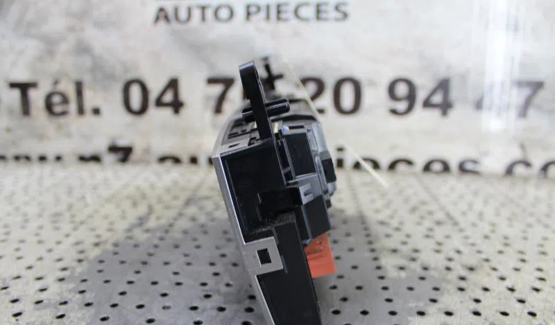 Commande de chauffage PEUGEOT 407 PHASE 1 occasion — photo 3