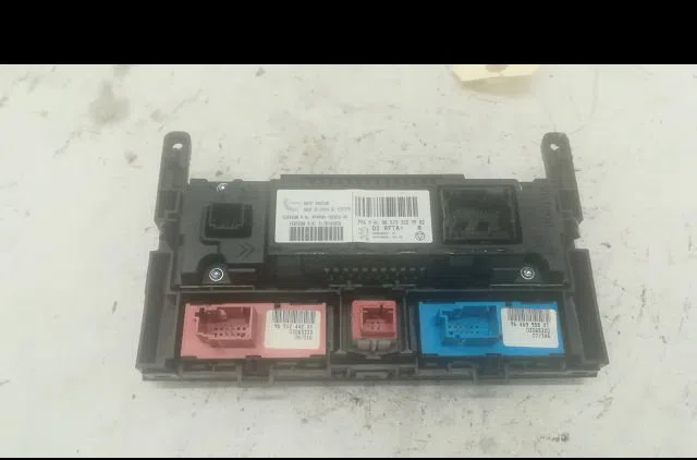 Commande de chauffage Peugeot 407 SW (6E_) 1.6 hdi 110 (2004-2010) 5 portes occasion — photo 3