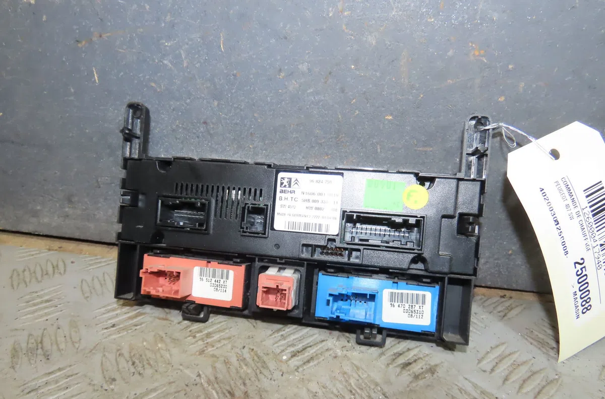 Commande de chauffage Peugeot 407 SW (6E_) 2.0 hdi 135 (2004-2010) occasion