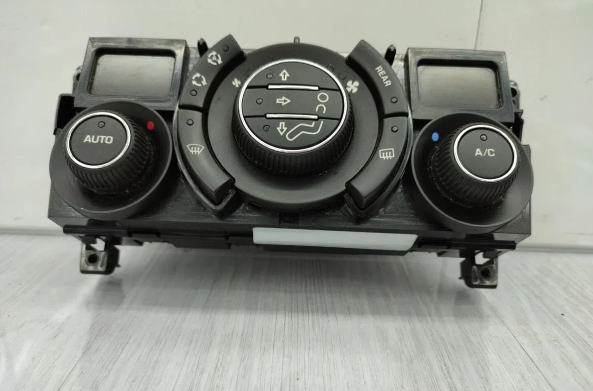 Commande de chauffage PEUGEOT 5008 1 PHASE 1 occasion