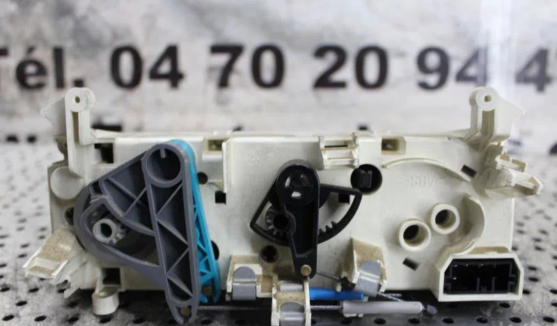 Commande de chauffage PEUGEOT PARTNER 1 PHASE 1 occasion — photo 3