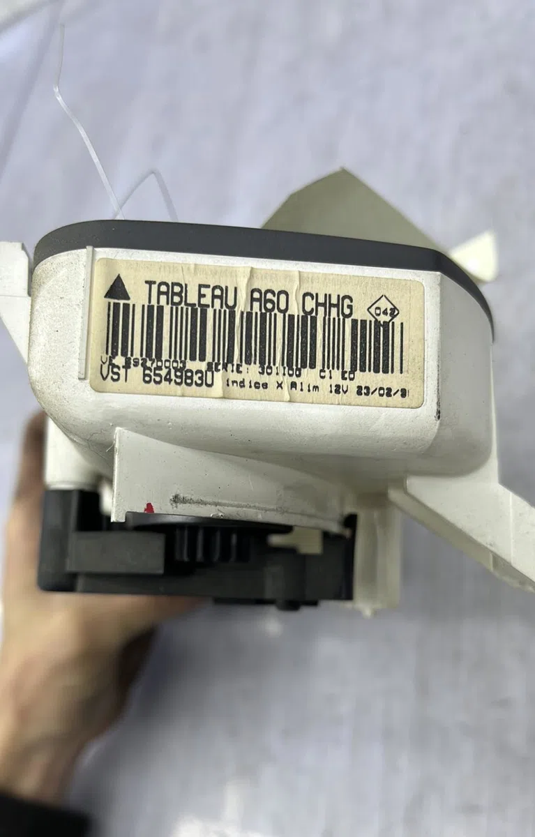 Commande de chauffage RENAULT CLIO 2 PHASE 1 occasion — photo 2