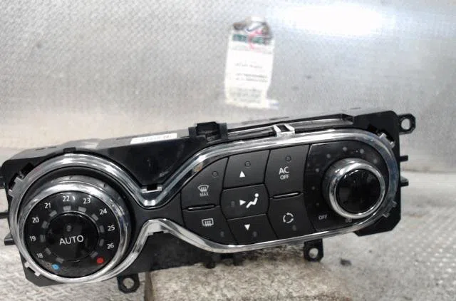 Commande de chauffage RENAULT CLIO 4  CLIO 4 PHASE 1 occasion