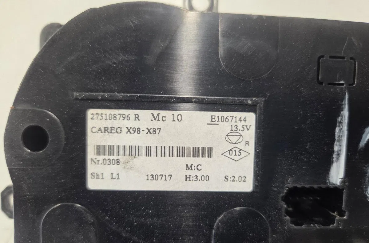 Commande de chauffage RENAULT CLIO 4 PHASE 1 BREAK occasion — photo 2