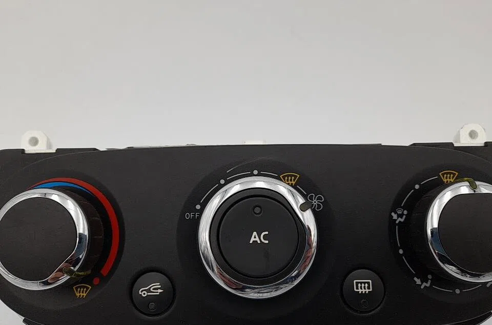 Commande de chauffage RENAULT CLIO 4 PHASE 1 occasion