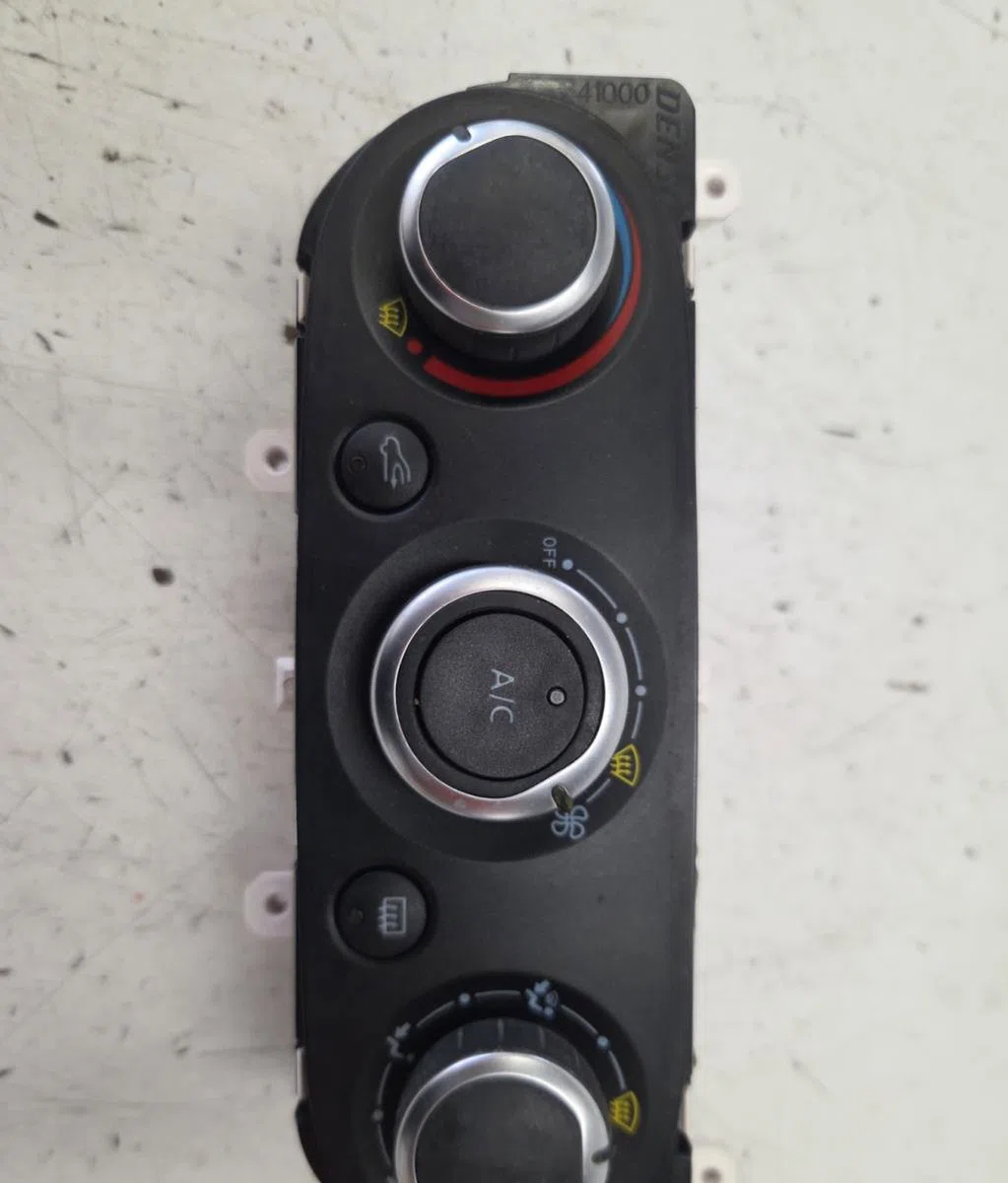 Commande de chauffage RENAULT CLIO 4 PHASE 2 occasion