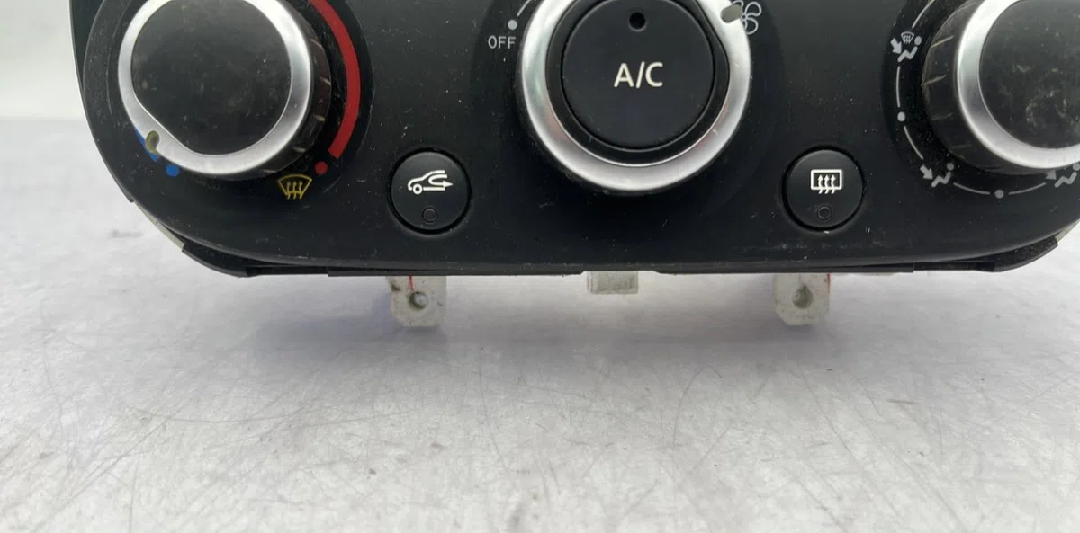 Commande de chauffage RENAULT CLIO 4 PHASE 2 occasion