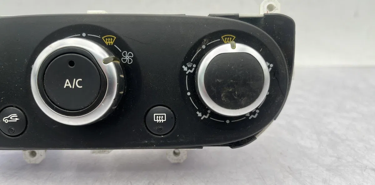 Commande de chauffage RENAULT CLIO 4 PHASE 2 occasion