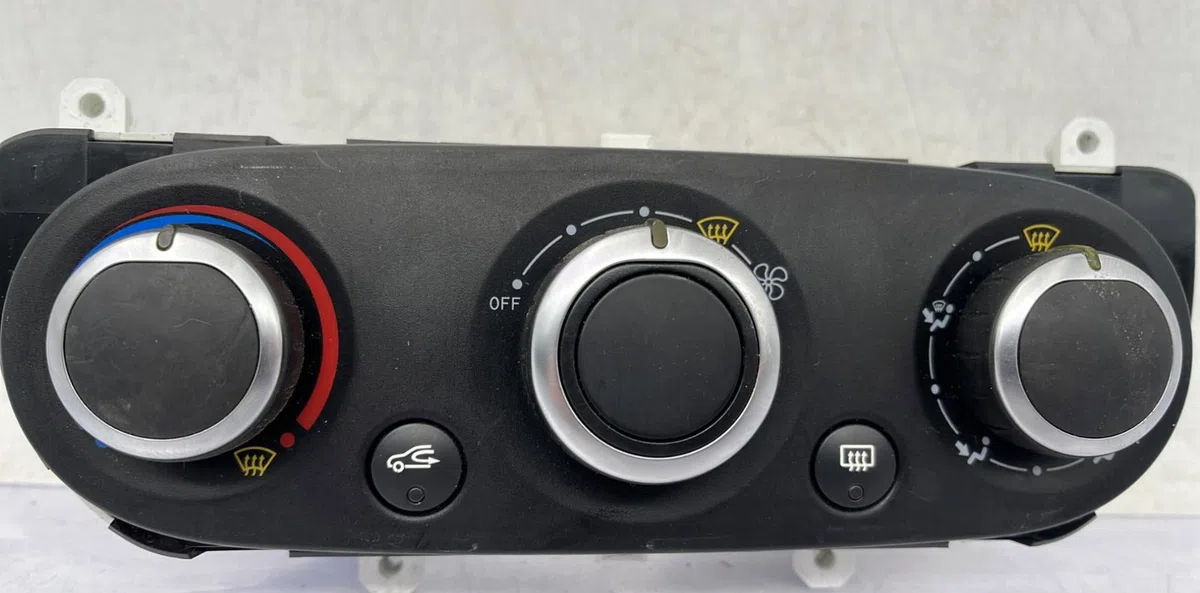 Commande de chauffage RENAULT CLIO 4 PHASE 2 occasion