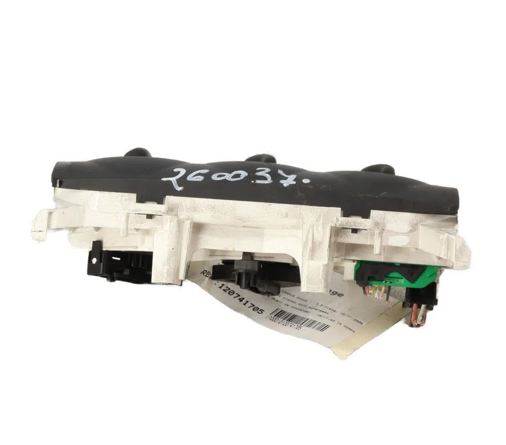 Commande de chauffage Renault CLIO II (BB_, CB_) 1.5 dci (b-c2j) (2004-2012) occasion — photo 2