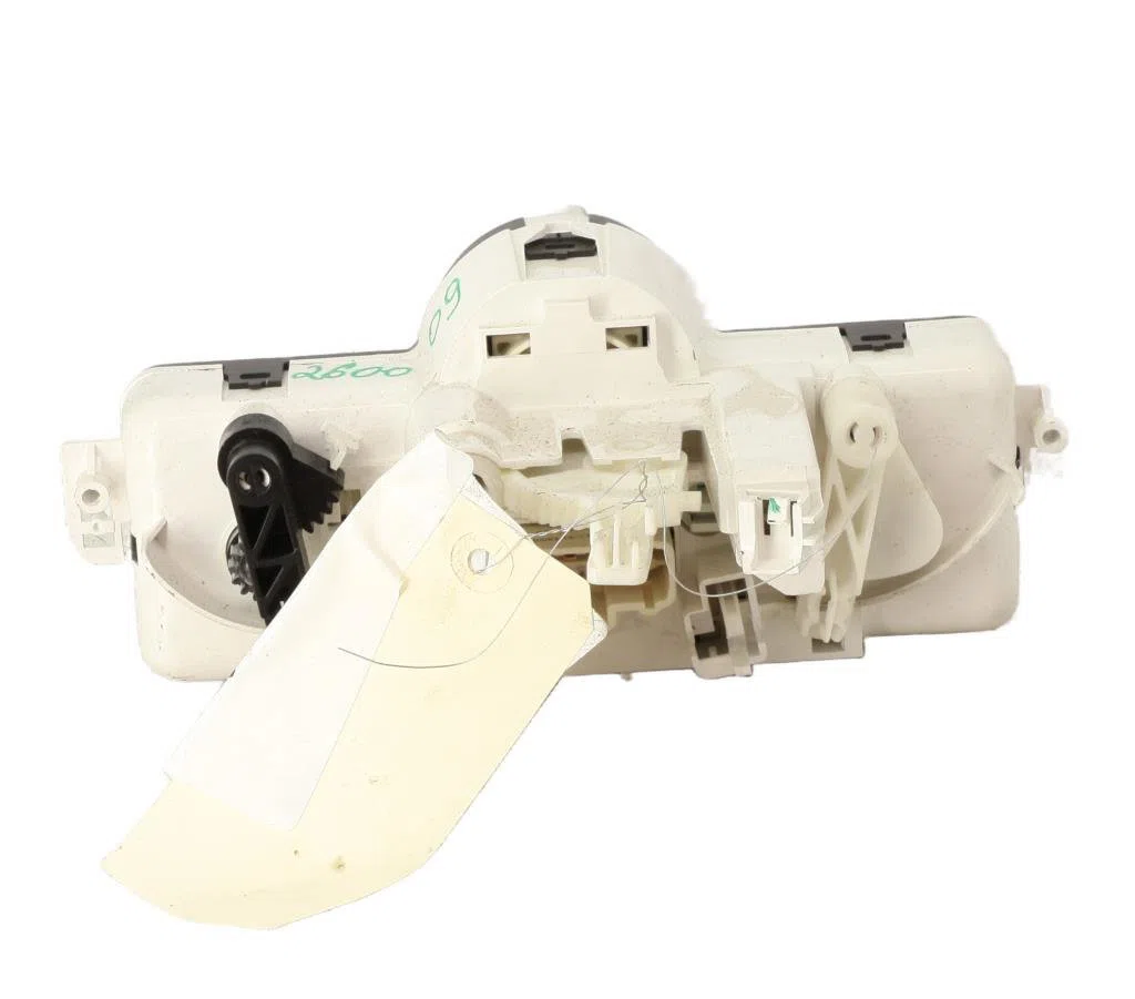 Commande de chauffage Renault CLIO III (BR0-1, CR0-1) 1.2 16v (br02, br0j, br11, cr02, cr0j, cr11) (2005-2014) 5 portes occasion — photo 2