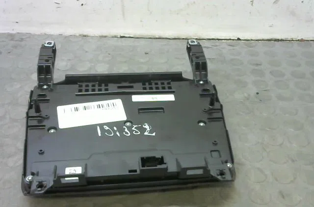 Commande de chauffage Renault CLIO III (BR0-1, CR0-1) 1.4 16v (2005-2012) occasion — photo 4