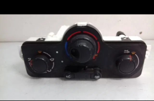 Commande de chauffage Renault CLIO III (BR0-1, CR0-1) 1.5 dci (2010-2014) 5 portes occasion